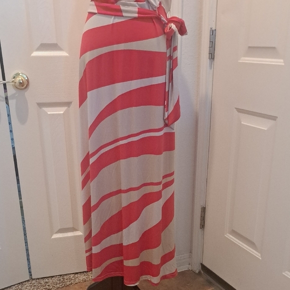 MSK CORAL AND CREAM MAXI DRESS SZ MED NWT - Picture 3 of 10